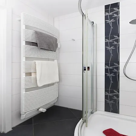 Comforts Near Seaside Charm, Cleaning Included *