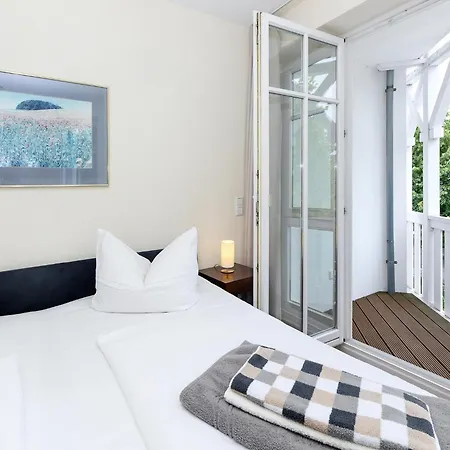 Comforts Near Seaside Charm, Cleaning Included *