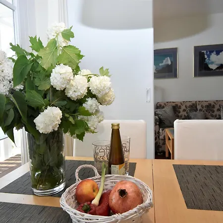 Appartamento Comforts Near Seaside Charm, Cleaning Included Sellin (Rugen)